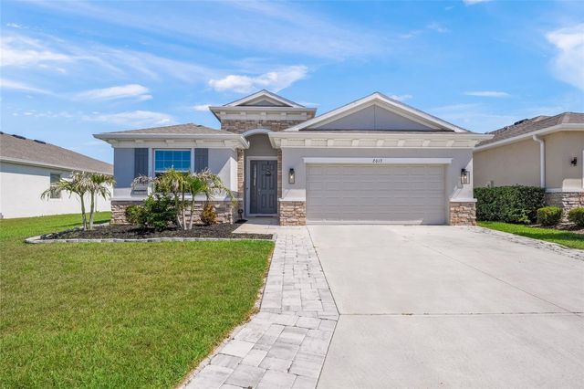 2013 MIDNIGHT PEARL DRIVE, Sarasota, FL 34240