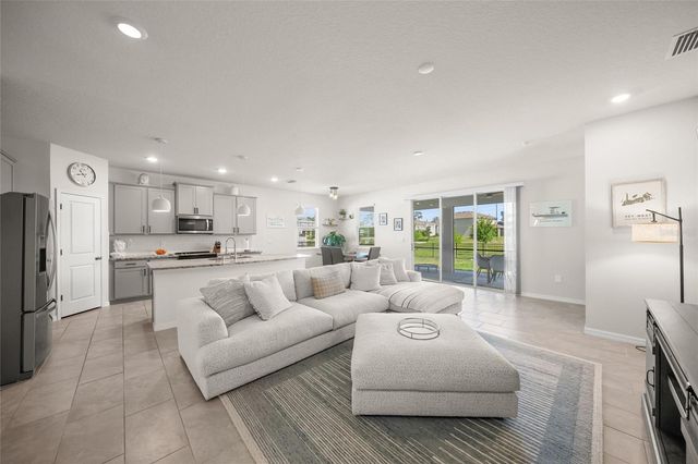 2013 MIDNIGHT PEARL DRIVE, Sarasota, FL 34240
