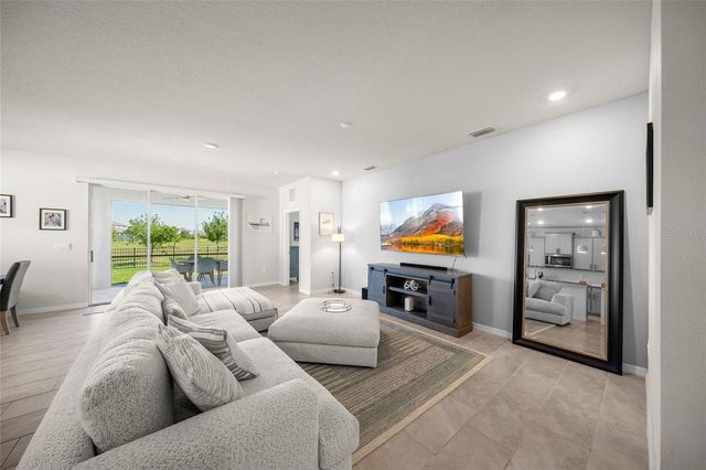 2013 MIDNIGHT PEARL DRIVE, Sarasota, FL 34240