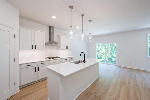 7142 201st Street W, Lakeville, MN 55044