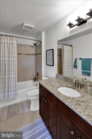 3250 KRISTA LN, Chester Springs, PA 19425