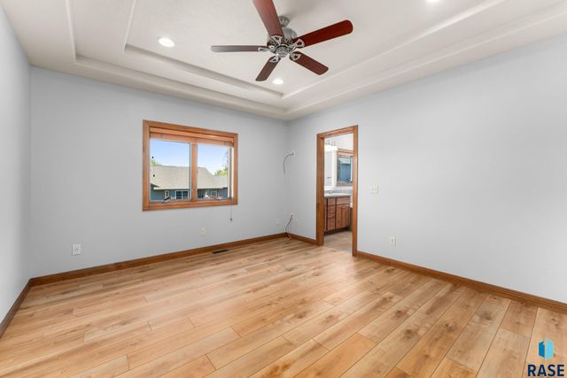 7616 W Stanford Dr Drive, Sioux Falls, SD 57106