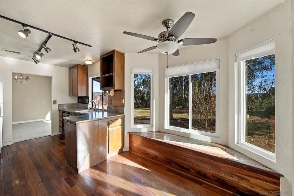 3737 Catamarca, San Diego, CA 92124 — photo 5