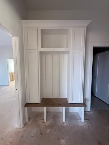 2692 S May Avenue, Guthrie, OK 73044