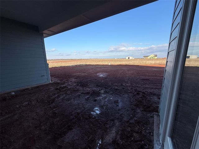 2692 S May Avenue, Guthrie, OK 73044