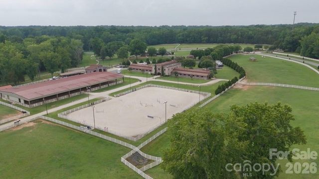 6421 Joli Cheval Lane, Mint Hill, NC 28227