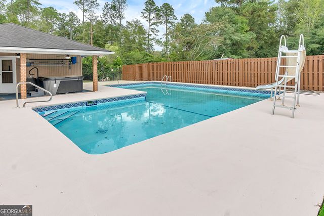 1296 McQuaig Street NW, Cairo, GA 39828