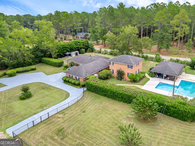 1296 McQuaig Street NW, Cairo, GA 39828