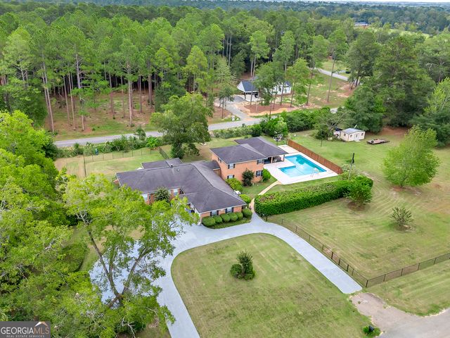 1296 McQuaig Street NW, Cairo, GA 39828