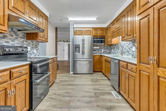 1296 McQuaig Street NW, Cairo, GA 39828