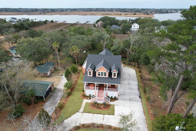 4779 Holbird Drive, North Charleston, SC 29405