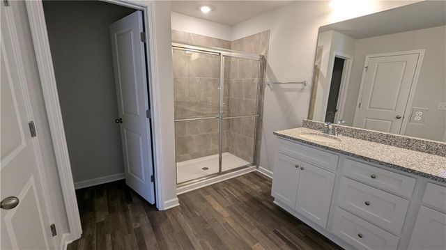 427 Lanier Circle, Woodstock, GA 30189