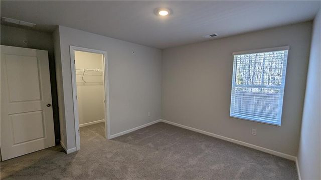 427 Lanier Circle, Woodstock, GA 30189