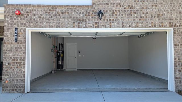 427 Lanier Circle, Woodstock, GA 30189