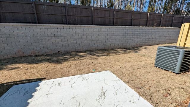 427 Lanier Circle, Woodstock, GA 30189