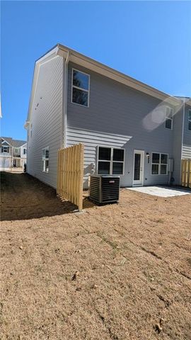 427 Lanier Circle, Woodstock, GA 30189