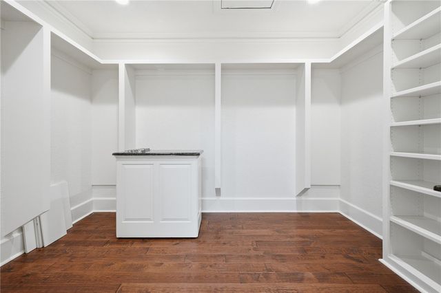 304 Estes Dr, Rockport, TX 78382