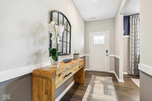 7744 Magnolia Street, New Palestine, IN 46163