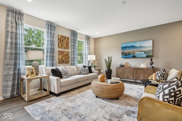 7744 Magnolia Street, New Palestine, IN 46163