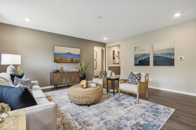 7744 Magnolia Street, New Palestine, IN 46163