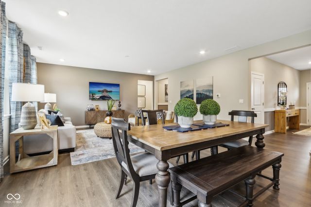 7744 Magnolia Street, New Palestine, IN 46163