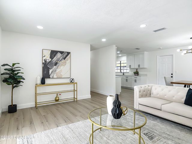 612 Devon Street, Port Orange, FL 32127