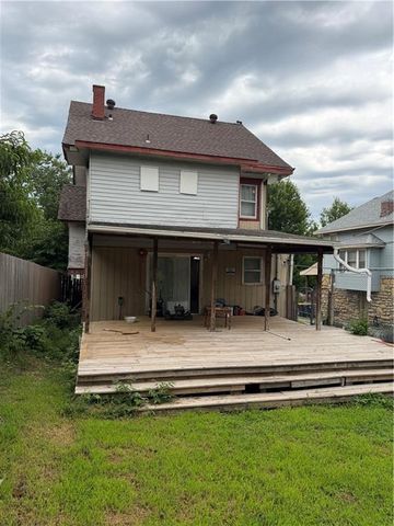 136 Spruce Avenue, Kansas City, MO 64123