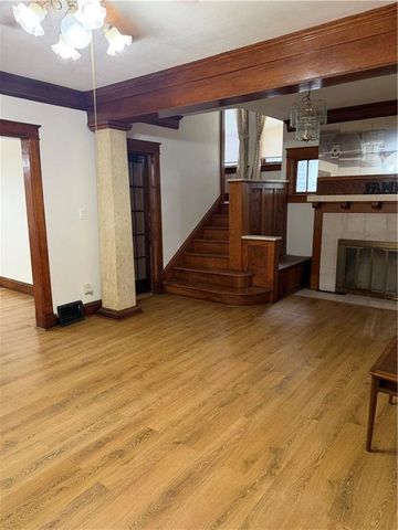 136 Spruce Avenue, Kansas City, MO 64123