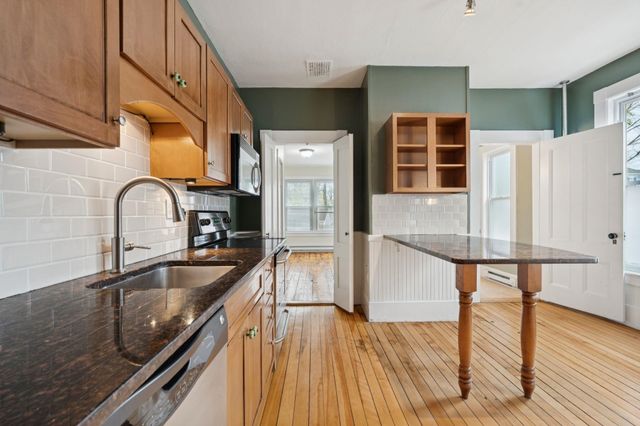 20 Richmond Street, Dover, NH 03820