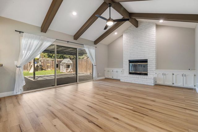 3317 Shamrock Ave, Merced, CA 95340