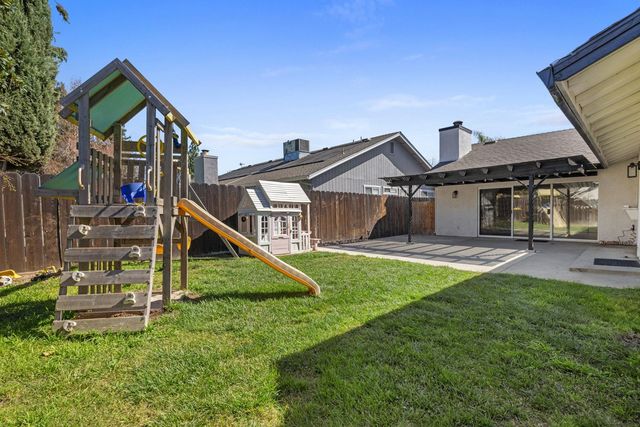 3317 Shamrock Ave, Merced, CA 95340