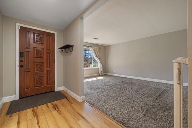 3317 Shamrock Ave, Merced, CA 95340