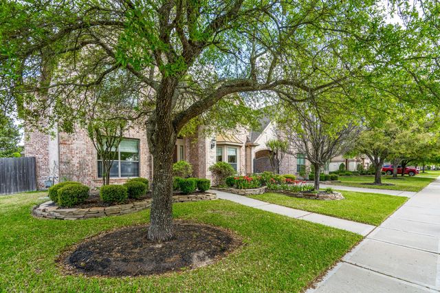 21110 W Kelsey Creek Trail, Cypress, TX 77433