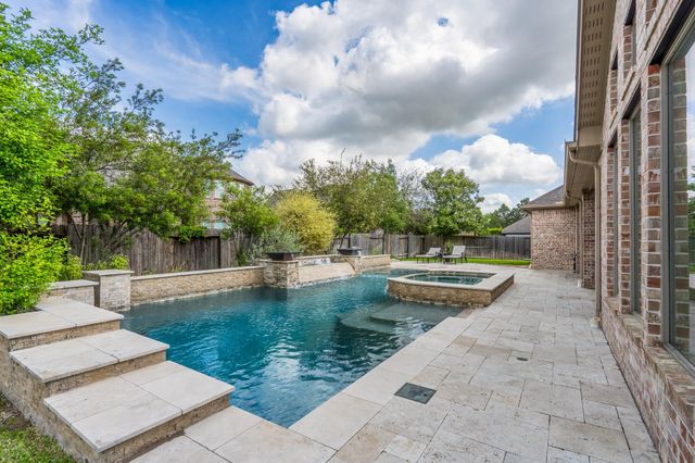 21110 W Kelsey Creek Trail, Cypress, TX 77433