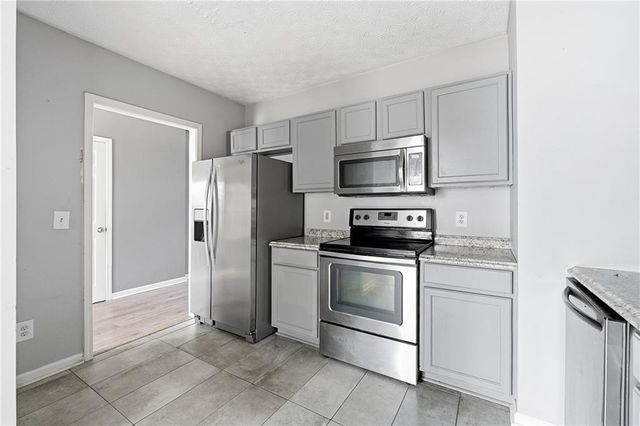 6091 Brookechase Lane, Norcross, GA 30093