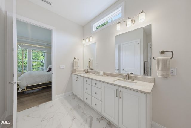 440 Dunton Street, Holly Springs, NC 27540
