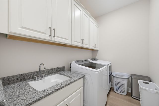 440 Dunton Street, Holly Springs, NC 27540