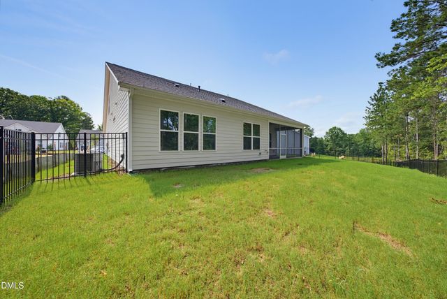 440 Dunton Street, Holly Springs, NC 27540