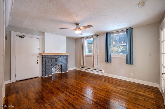 2469 Overlook Road 11, Cleveland Heights, OH 44106