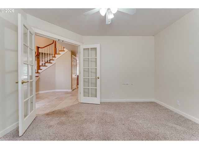 3926 SHASTA VIEW St, Eugene, OR 97405