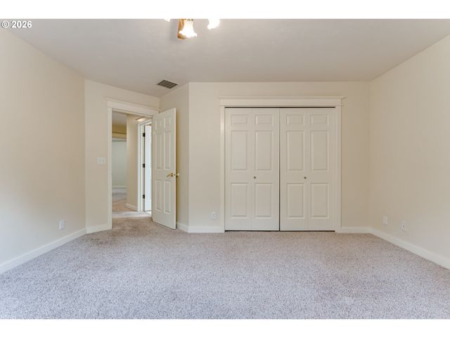 3926 SHASTA VIEW St, Eugene, OR 97405