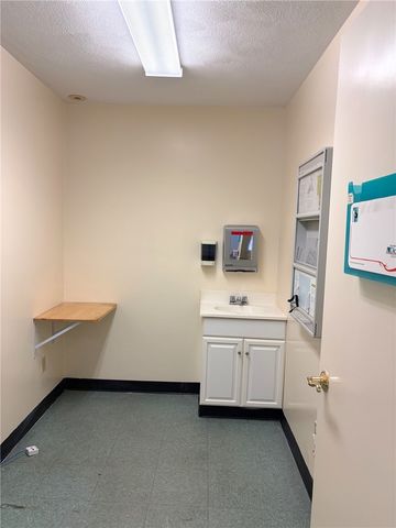 1302 Elmwood Avenue, Cranston, RI 02910