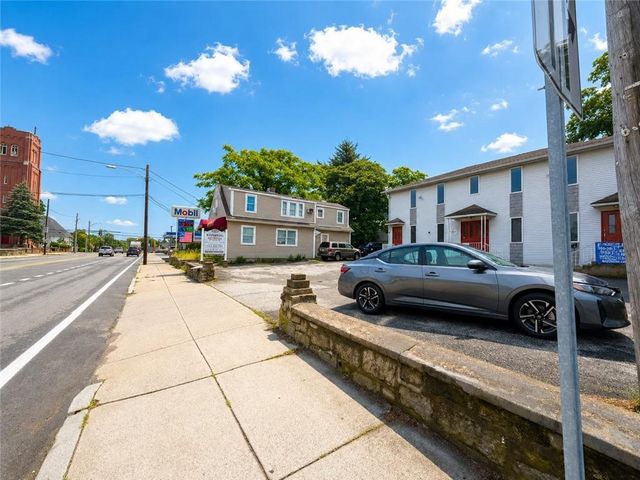 1302 Elmwood Avenue, Cranston, RI 02910