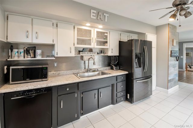 277 Horseblock Road, Farmingville, NY 11738