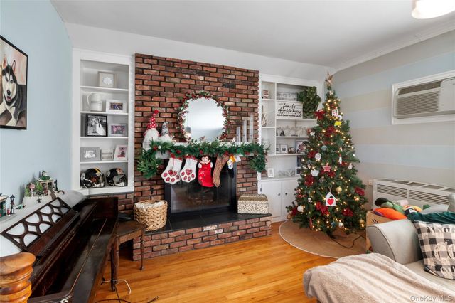 277 Horseblock Road, Farmingville, NY 11738