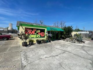 2504 MAIN Street N, Jacksonville, FL 32206