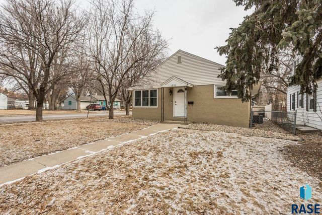 1800 S Covell Ave Avenue, Sioux Falls, SD 57105