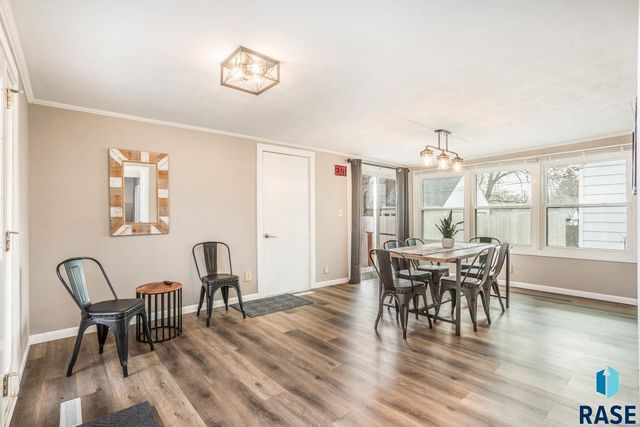 1800 S Covell Ave Avenue, Sioux Falls, SD 57105