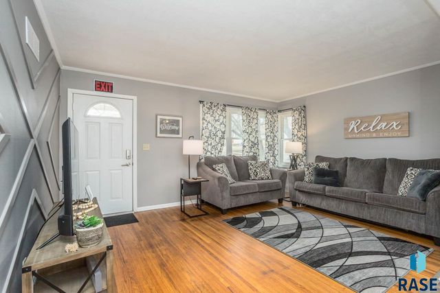 1800 S Covell Ave Avenue, Sioux Falls, SD 57105