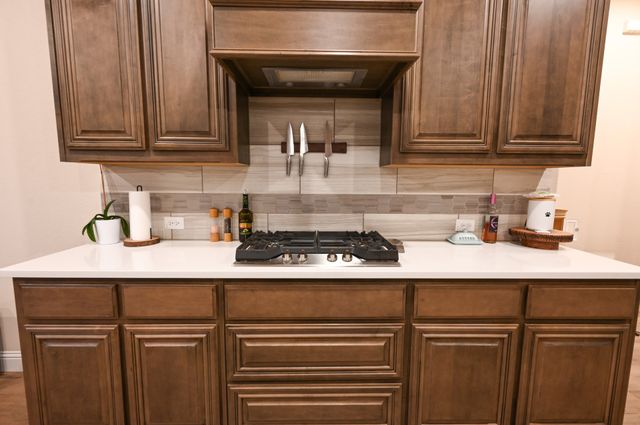 4716 Hazy Hollow Lane, Crowley, TX 76036